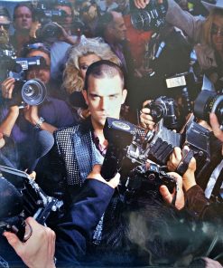Robbie Williams – Life Thru A Lens