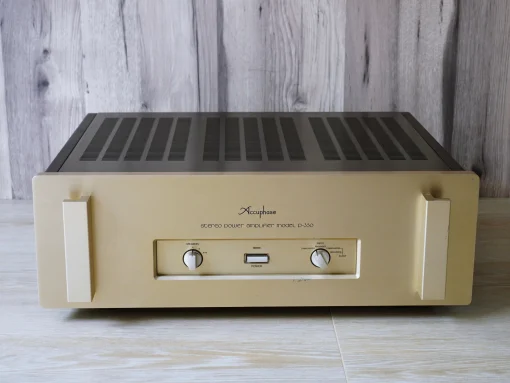 Power Amp Accuphase P-350