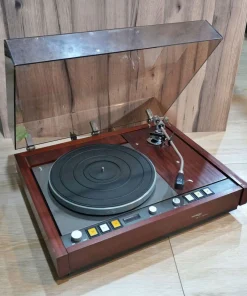 เครื่องเล่นแผ่นเสียง Thorens TD127 (โทนอาร์ม SME3012)